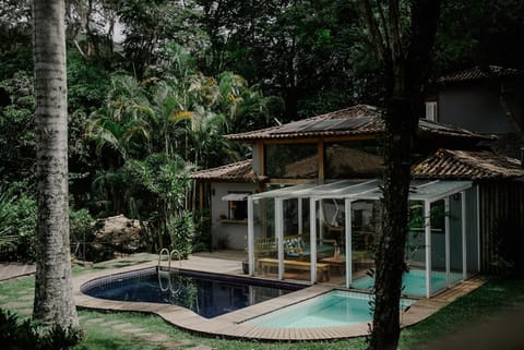 Property building, Garden view, Pool view, Swimming pool