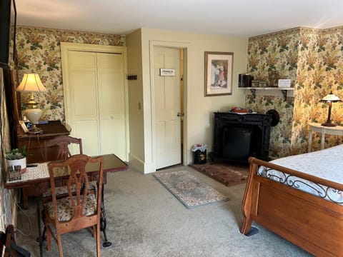 Aiken Manor B&B Bed and Breakfast in Franklin