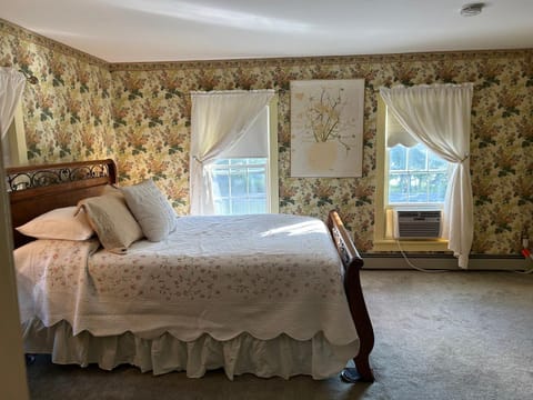 Aiken Manor B&B Bed and Breakfast in Franklin