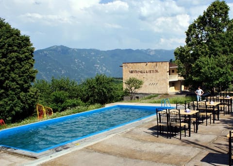 Natural landscape, Summer, On site, Mountain view, Pool view, Swimming pool, Swimming pool