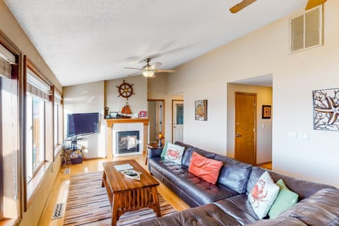 Oceanfront Solitude House in Gleneden Beach