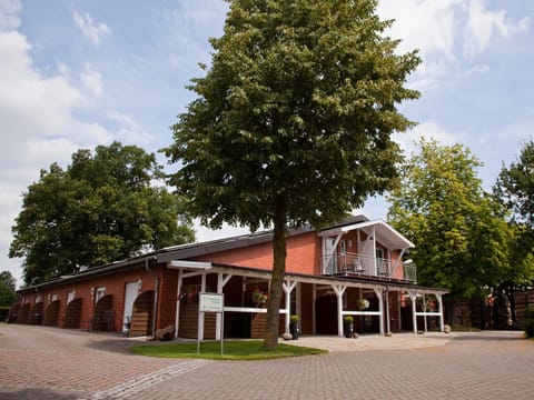 Property building, Garden