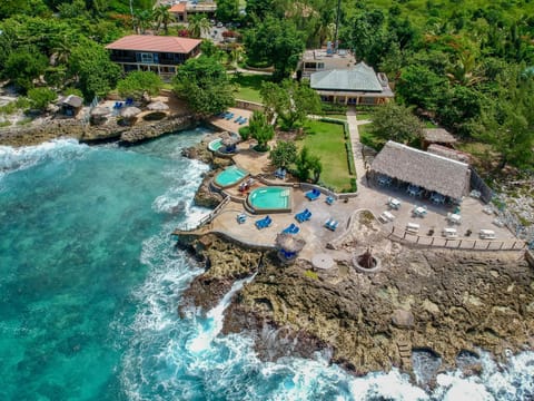 Spring, Day, Bird's eye view, Winter, Summer, Autumn, On site, Garden view, Pool view, Sea view