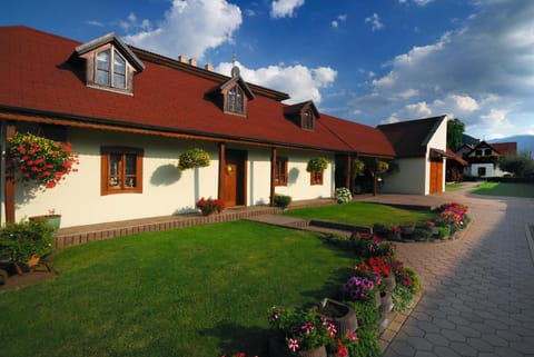 Property building, Garden