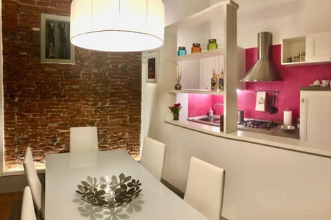 Casa Nausicaa, piano terra nel cuore della città con aria condizionata Apartment in Capannori