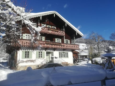 Villa Zeppelin - App Smaragd Apartment in Salzburgerland