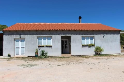 4 Bedroom Apartment in Tisno (8+4) Apartment in Tisno