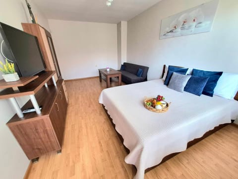 Living room, Bedroom