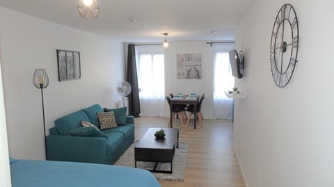 Lounge or bar