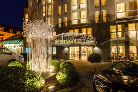 Facade/entrance, Night, Lobby or reception