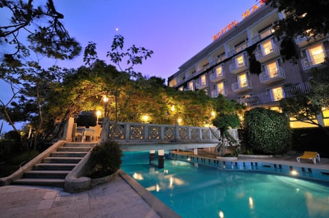 Night, Swimming pool