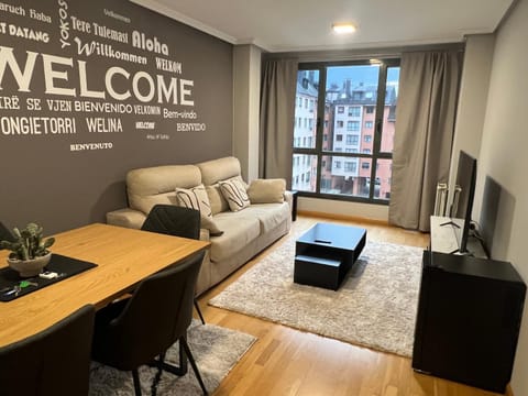 Communal lounge/ TV room, TV and multimedia