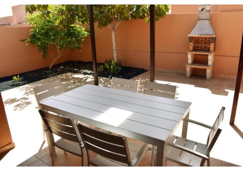 Patio, Balcony/Terrace