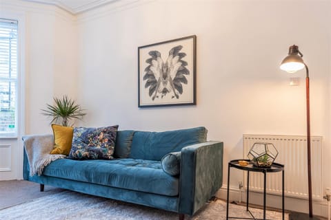 Perfectly Located 4 Storey Townhouse With 2 Parking Spaces In Central Harrogate House in Harrogate