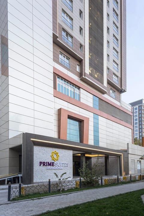 Property building, Facade/entrance, Day, Property logo or sign
