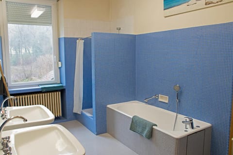 Chez MARLYSE-chambres et Table d'hôtes Bed and Breakfast in Vosges