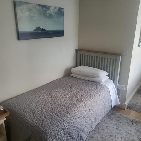 Eask View Dingle - Room Only Bed and Breakfast in Dingle