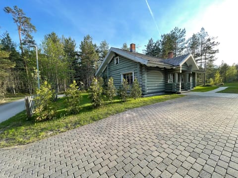 Property building, Parking
