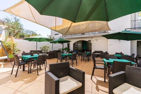 Inner courtyard view