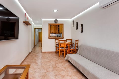 Living room, Decorative detail, Seating area