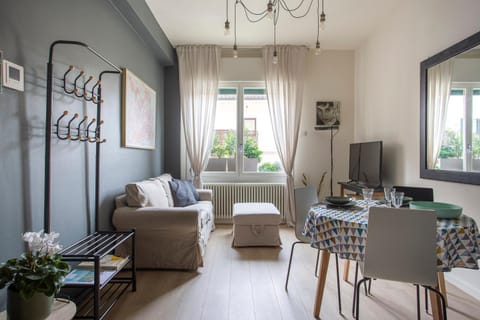 Dante7 by Welc(H)ome Apartment in Treviso