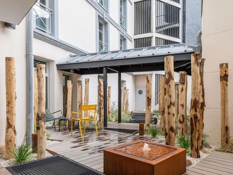 Property building, Balcony/Terrace