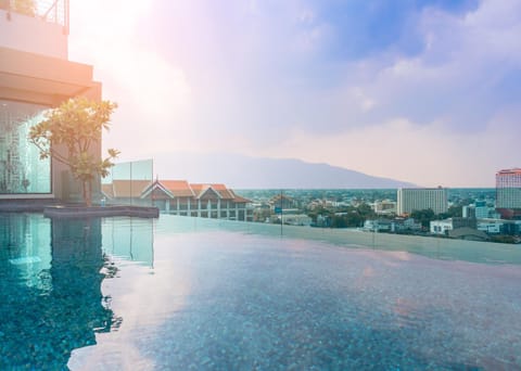 Swimming pool, Swimming pool