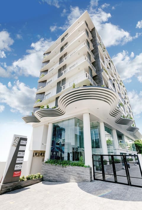 Property building, On site