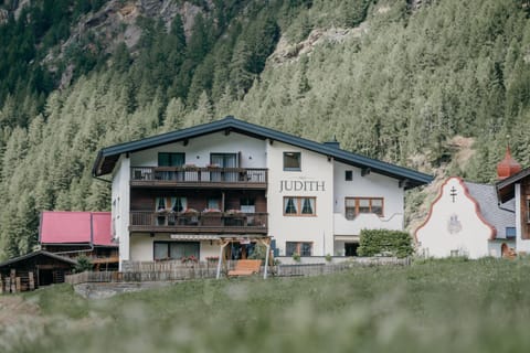 Gästehaus Judith Bed and Breakfast in Trentino-South Tyrol