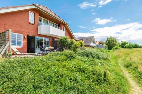 NTBM36001-Binnenseeblick Apartment in Ostholstein