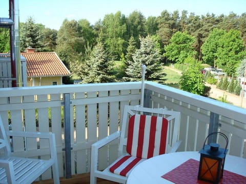 Balcony/Terrace, Garden view