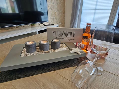 STHS79005-FeWo-Meerruschen House in Ostholstein