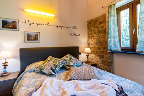 Casa Monet, 200 mt dal mare, clima, Wi-Fi Villa in Bordighera