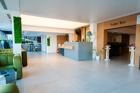 Lobby or reception, Seating area