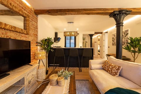 Living room, Lounge or bar