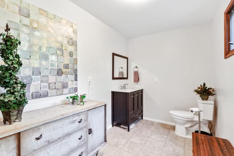 Sandpoint Paradise House in Lake Pend Oreille