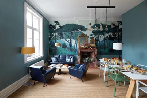 Living room, Breakfast, Internal: Not applicable to any particular room