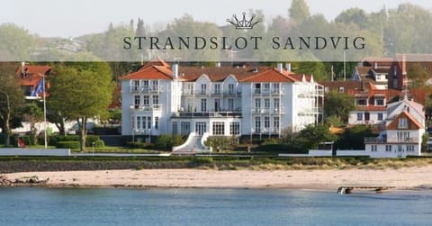 Property building, Beach
