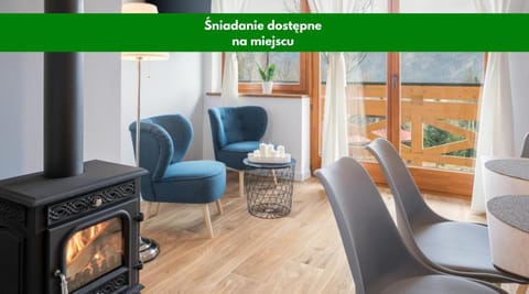 Living room, Seating area, flat iron