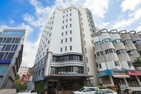 Property building, Parking