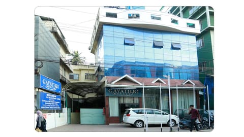 Property building, Facade/entrance, Property logo or sign