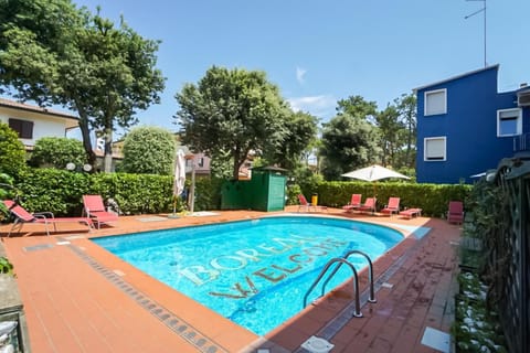 Pool view, Swimming pool, Swimming pool