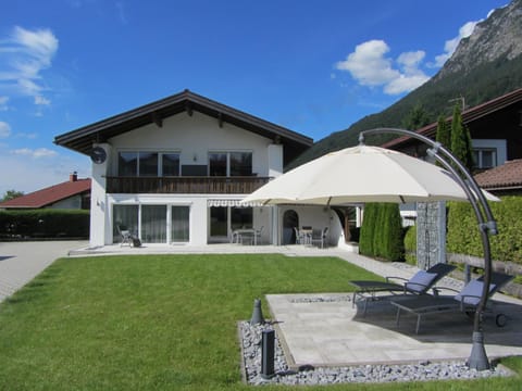 Property building, Garden