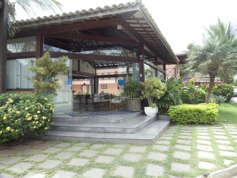 Facade/entrance, Day