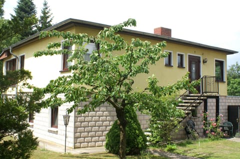 Property building, Garden view