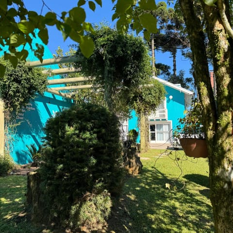 Property building, Day, Natural landscape, Garden