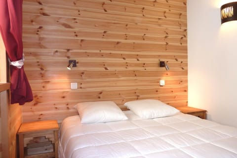 Les Cabasses 8 - Housing in a village house Apartment in La Grave