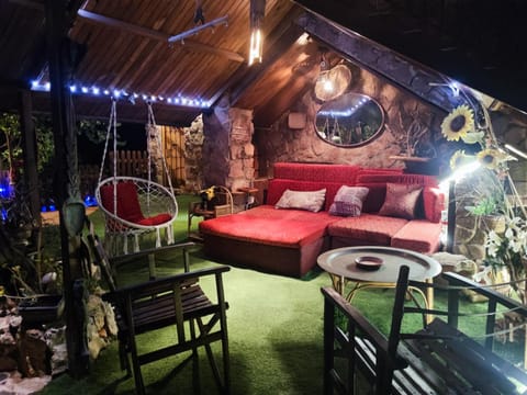 Night, Garden