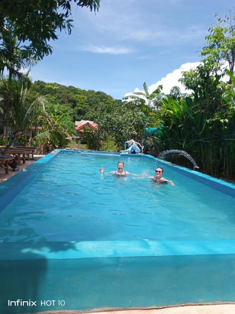 Swimming pool, group of guests