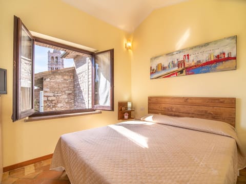 Nearby landmark, Bed, Bedroom